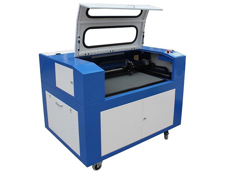 Equipamento de Corte a Laser